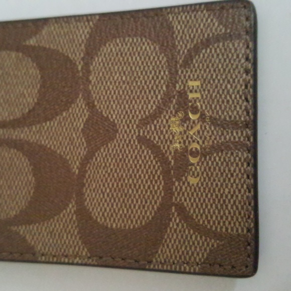 COACH LANYARD/ ID HOLDER - Picture 6 of 10